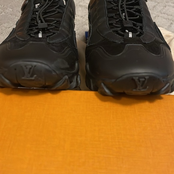 LV Rush sneaker- women’s like new - Picture 3 of 11